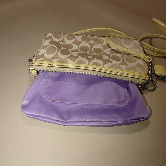 Coach Signature Logo Poppy Beige Yellow Crossbody Wristlet Purse Convertible - Picture 12 of 12